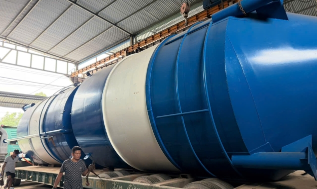 Xuất hàng 2 si lô 60 tấn